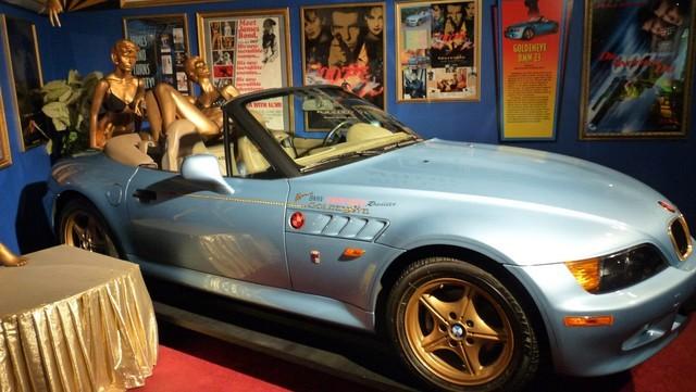 stars_cars130.jpg